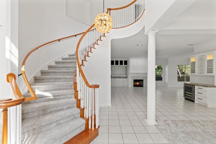Property Photo:  1613 Churchwood Cove  TX 78746 