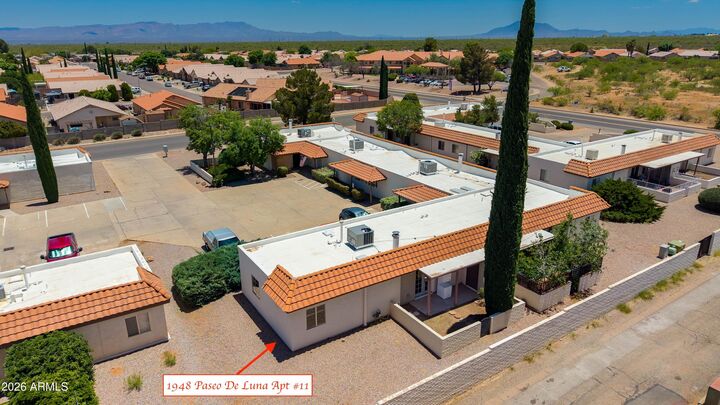 Property Photo:  1948 Paseo De La Luna -- 11  AZ 85635 