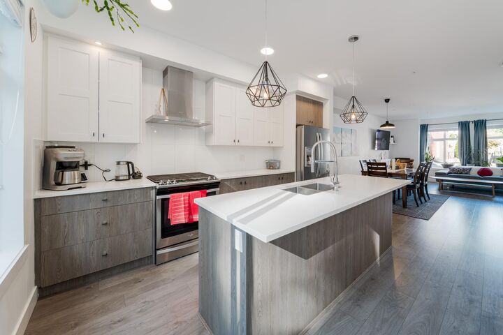 Property Photo: 24108 104 Avenue 66 BC V2W 0J5