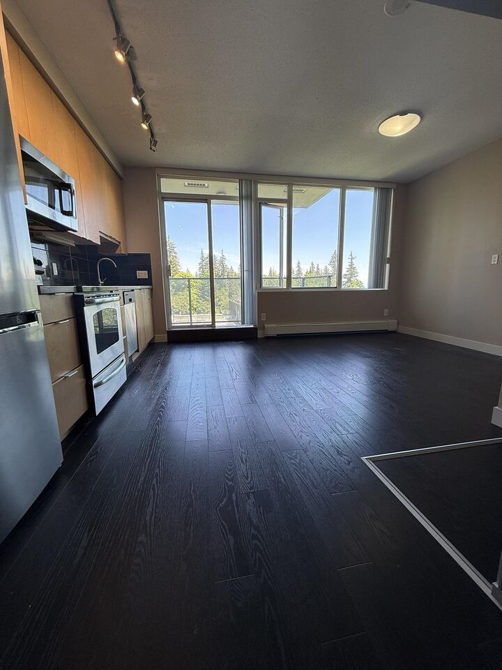 Property Photo: 9025 Highland Court 507 BC V5A 0A8