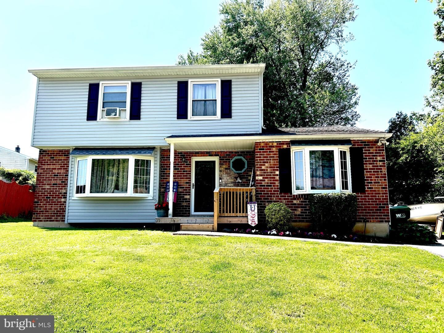Property Photo:  8 Edgebrooke Way  DE 19702 