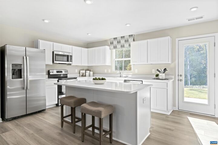 Property Photo:  557 Arches Ln  VA 22923 