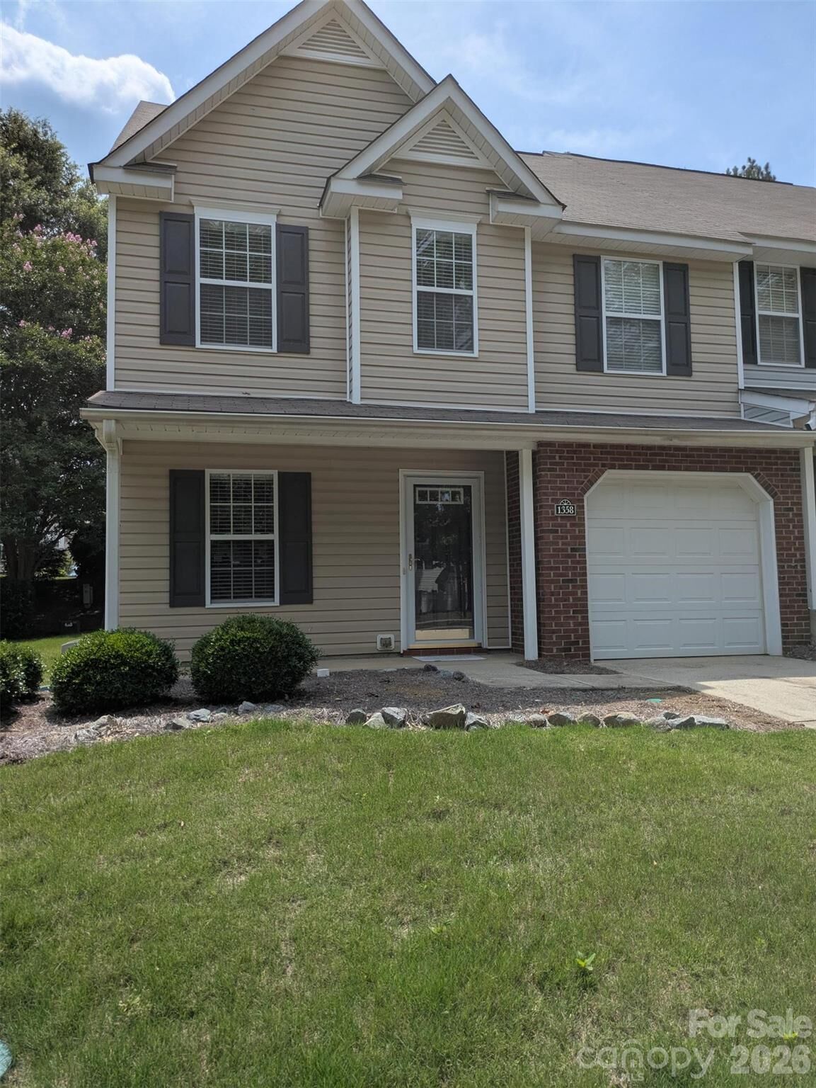 Property Photo:  1358 Walnut Hill Drive  SC 29732 
