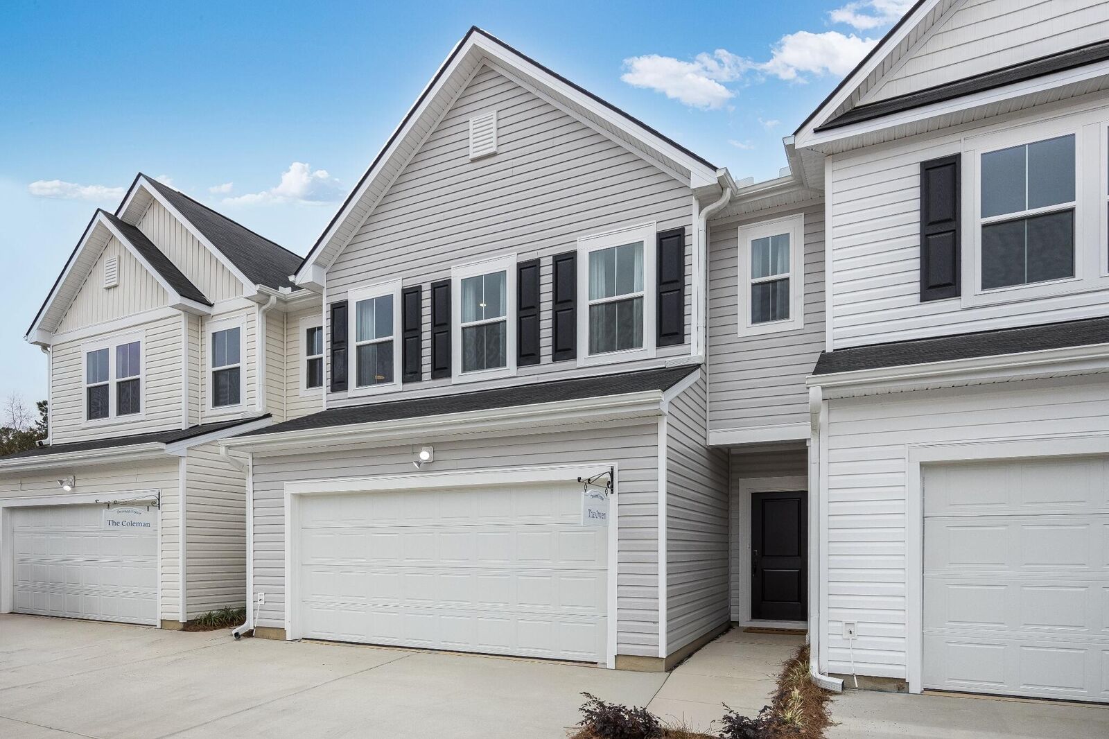 Property Photo: 147 Green Thistle Way SC 29483