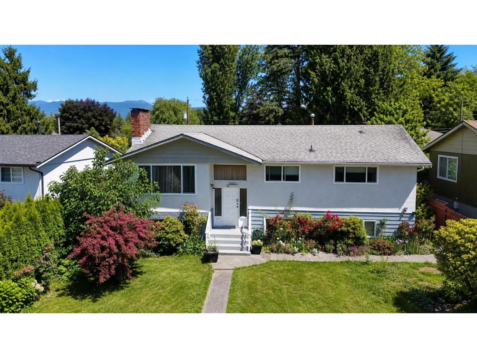 Property Photo:  11010 Partridge Crescent  BC V3R 5A8 