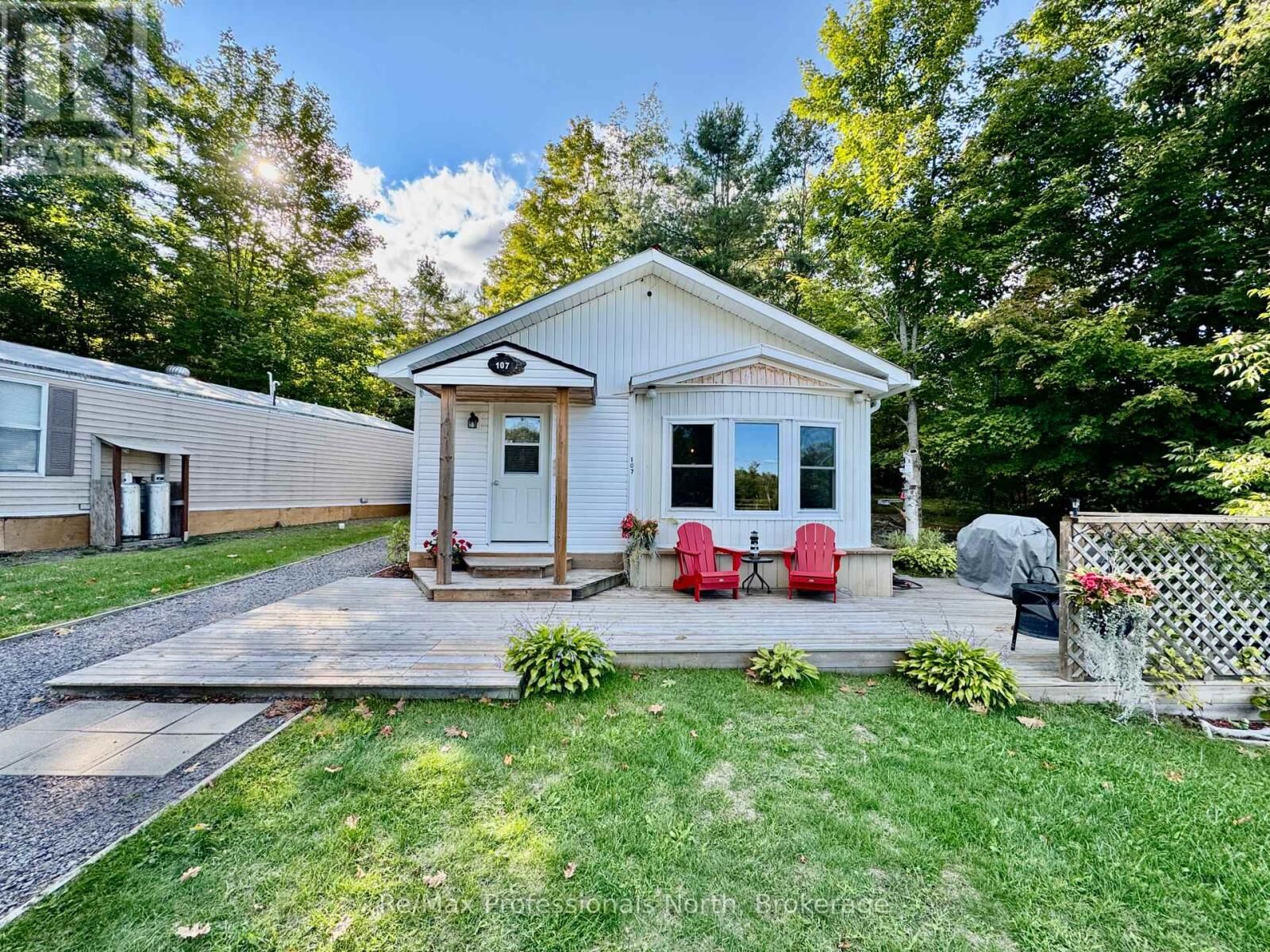 Property Photo:  1007 Racoon Road 107  ON P1P 0C4 