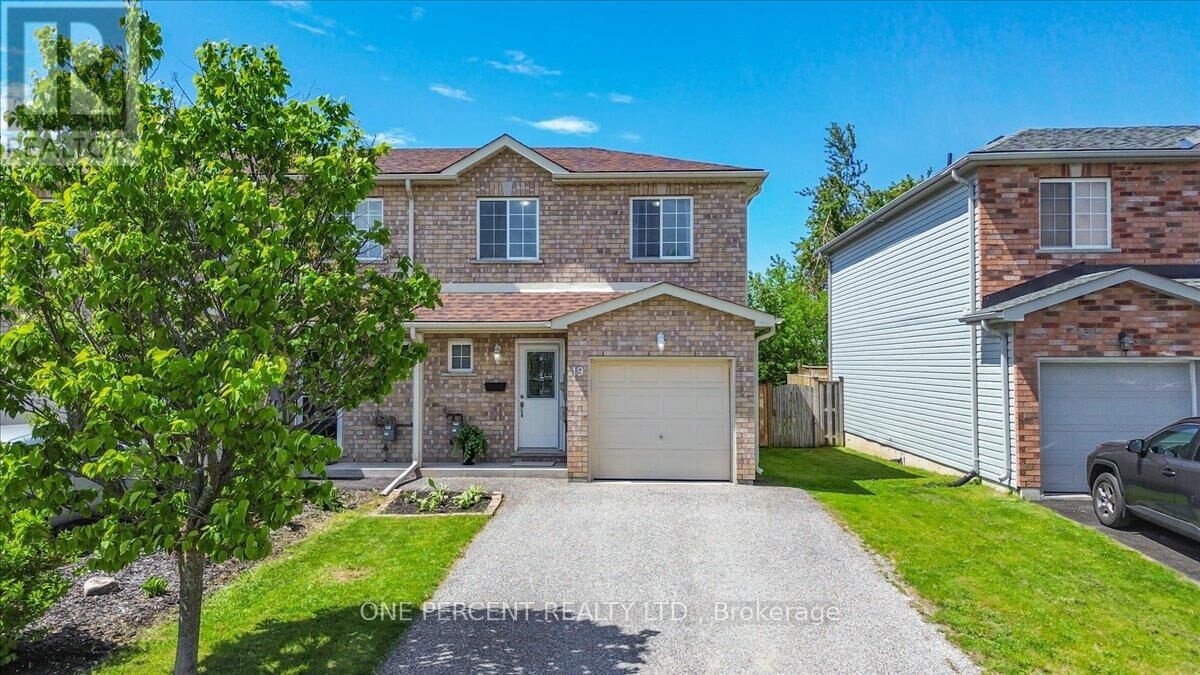 Property Photo:  19 Michelle Drive  ON L3V 0B3 