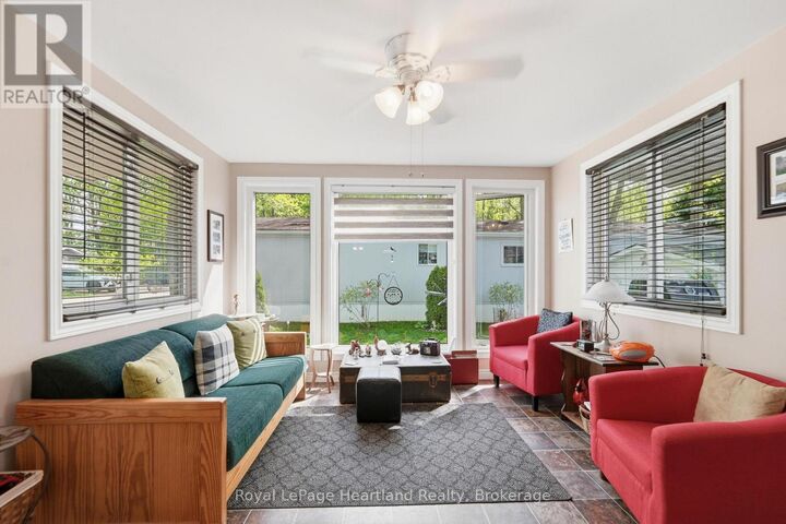 Property Photo: 11 Sioux Lane ON N7A 3Y2