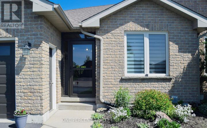 Property Photo:  110 Milton Seiler Crescent North  ON N0G 2P0 