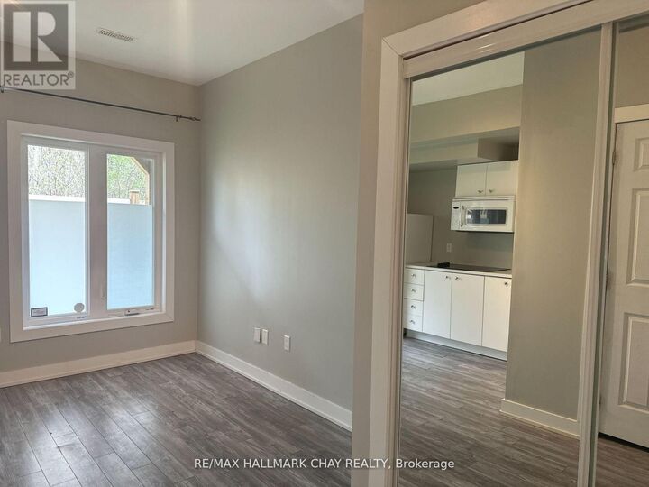 Property Photo:  540 Essa Road  ON L9J 0H2 