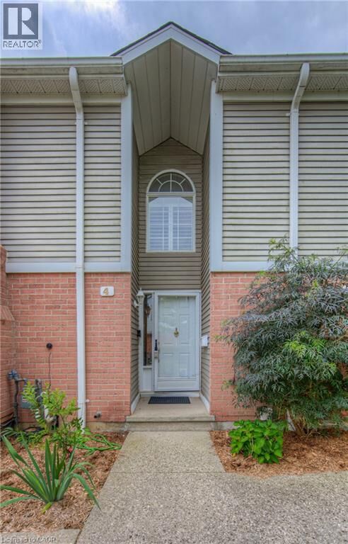 Property Photo: 313 George Street North 4 ON N1S 4X6