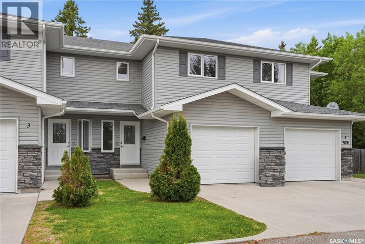 Photo de la propriété:  2 5005 Central Avenue  SK S0K 4R0 