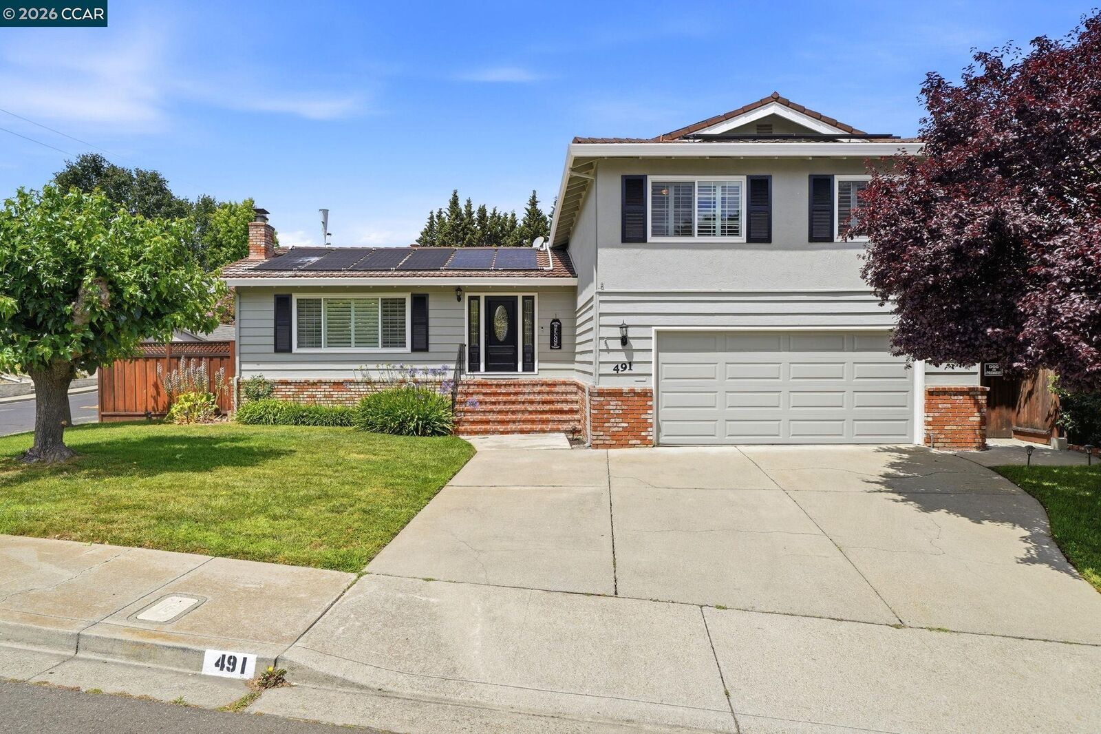Property Photo: 491 Ewing Dr CA 94566