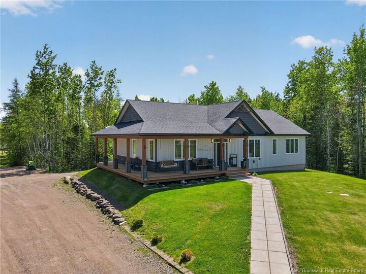 133 Duguay Point Road — photo 1