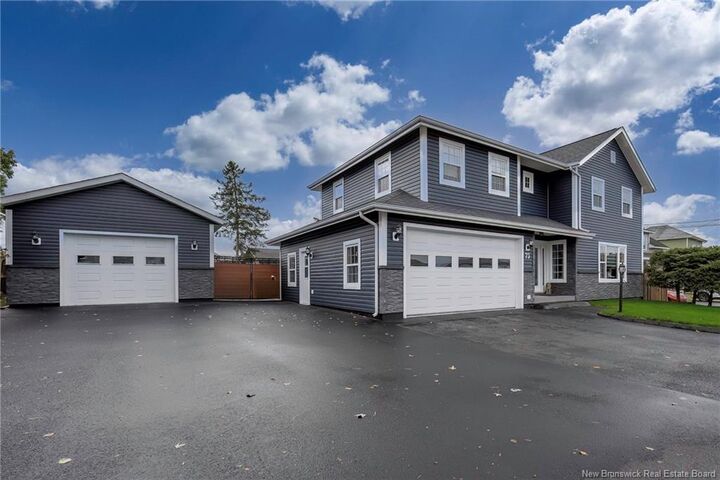 75 Delaney Street — photo 1