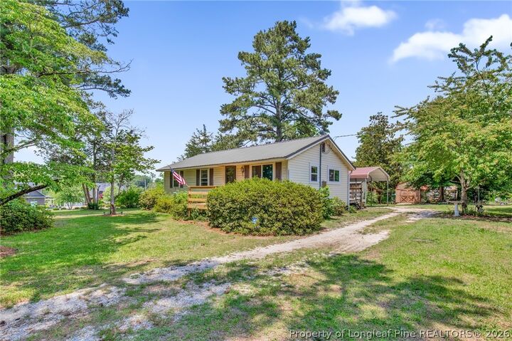 Property Photo:  219 E Clinton Street  NC 28318 
