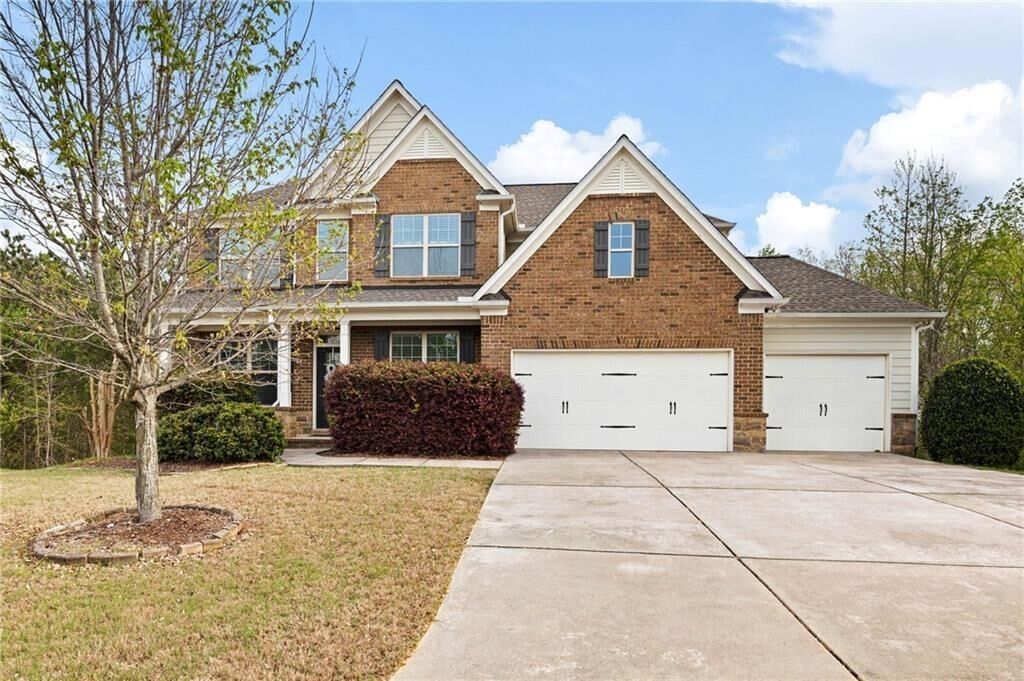 Property Photo:  440 Cranbrooke Circle  GA 30024 