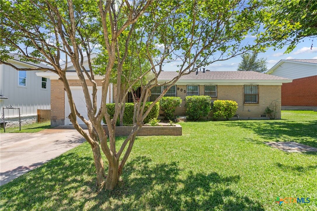 Property Photo:  905 S 40th Street  TX 76501 