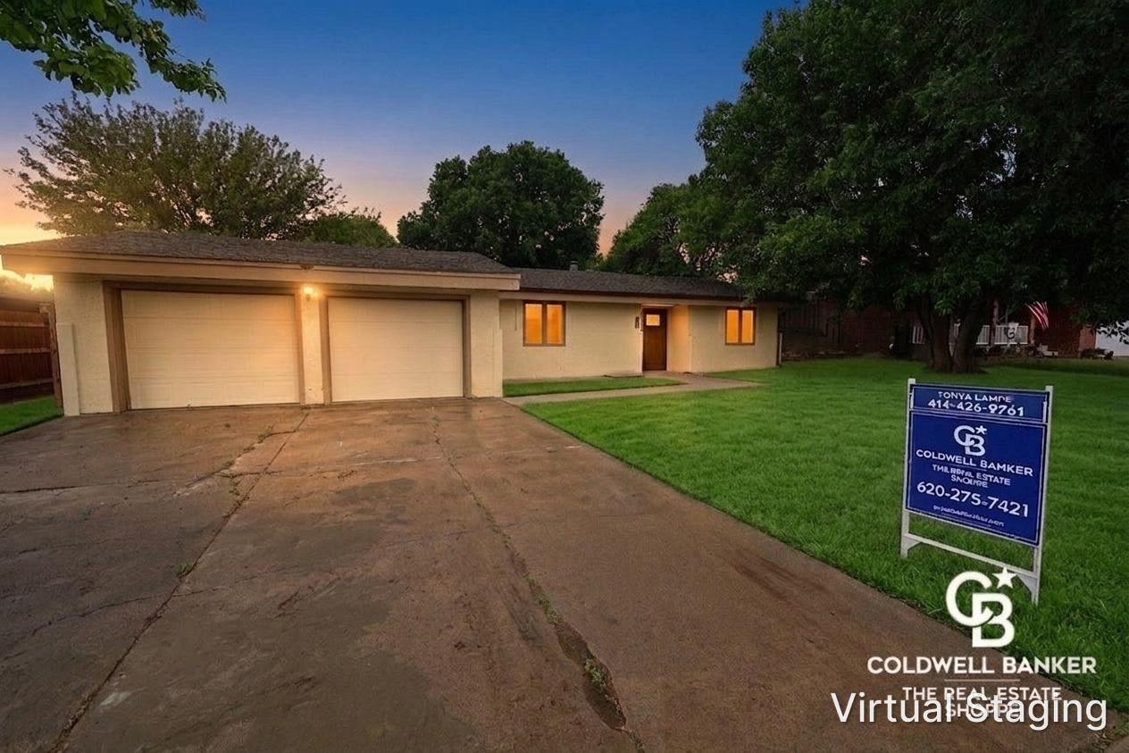 Property Photo: 1524 Harvest Lane KS 67846
