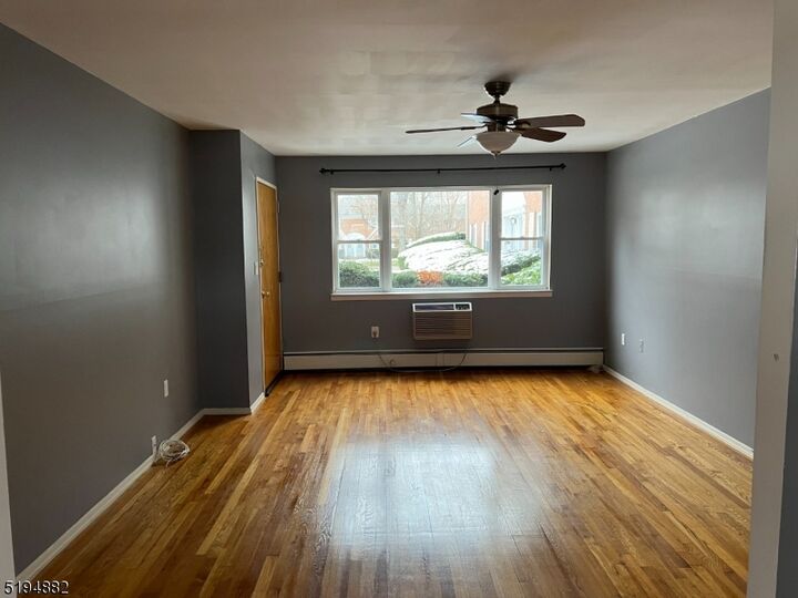 Property Photo:  17 Manchester Ct  NJ 07470 