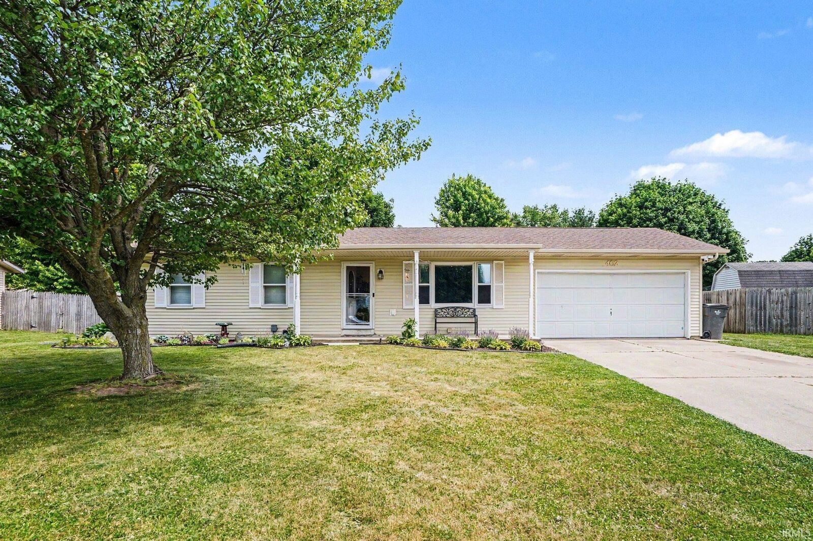 Property Photo:  402 S Wheatland Drive  IN 46526 