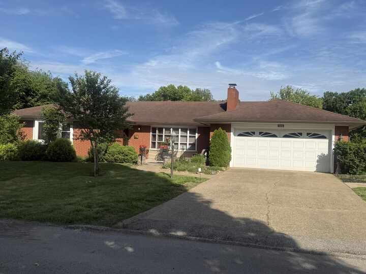 Property Photo: 2926 Lucille Street KY 41102