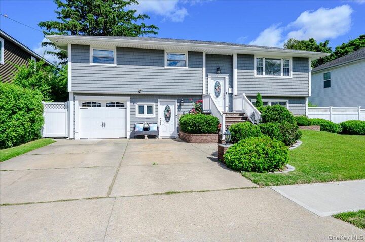 Property Photo:  12 Northern Parkway E  NY 11803 