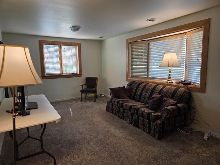 Property Photo:  2719 Parsons Ct  MI 48642 