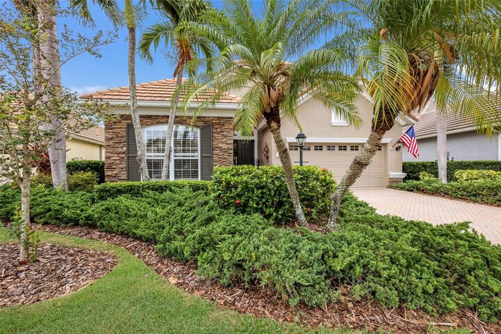 Property Photo:  7241 Orchid Island Place  FL 34202 