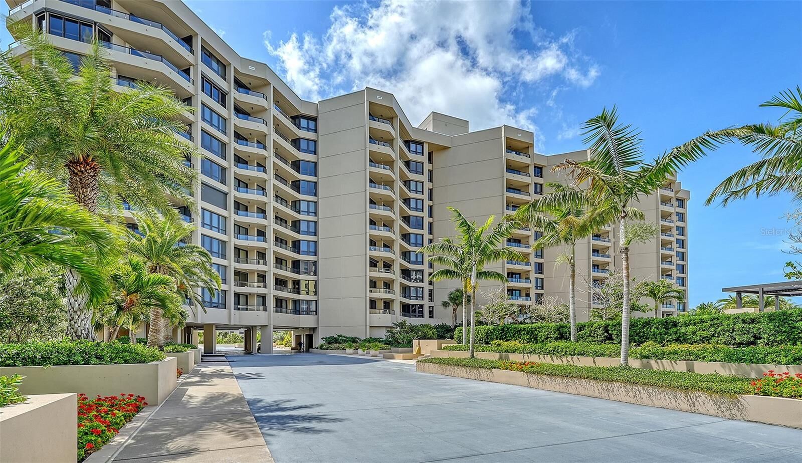 Property Photo: 1211 Gulf Of Mexico Drive 701 FL 34228