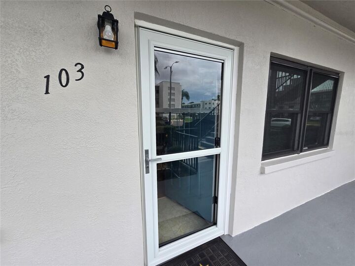 Property Photo:  5967 Terrace Park Drive N 103  FL 33709 