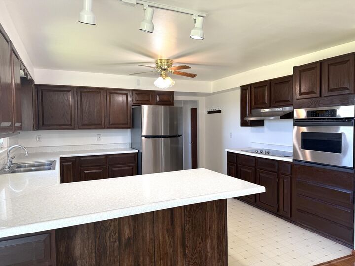 Property Photo:  457 E Center Road  MI 48732 