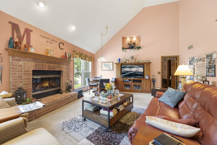 Property Photo:  2659 Hoddam Road  IL 60564 