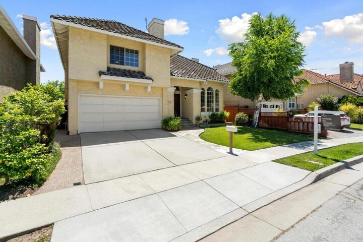 Property Photo:  1108 Calle Almaden  CA 95120 