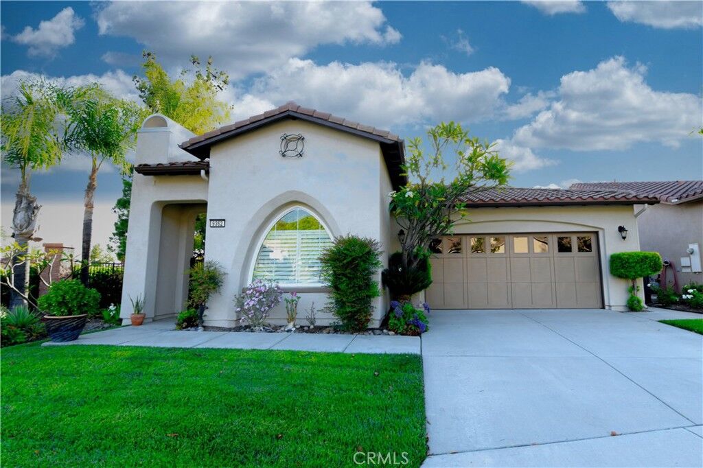 Property Photo:  9362 Reserve  CA 92883 