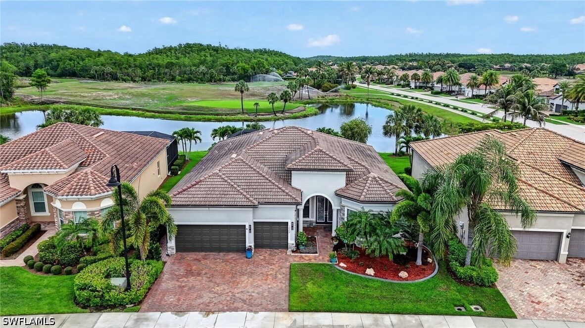 Property Photo:  12904 Hadley Court  FL 33913 