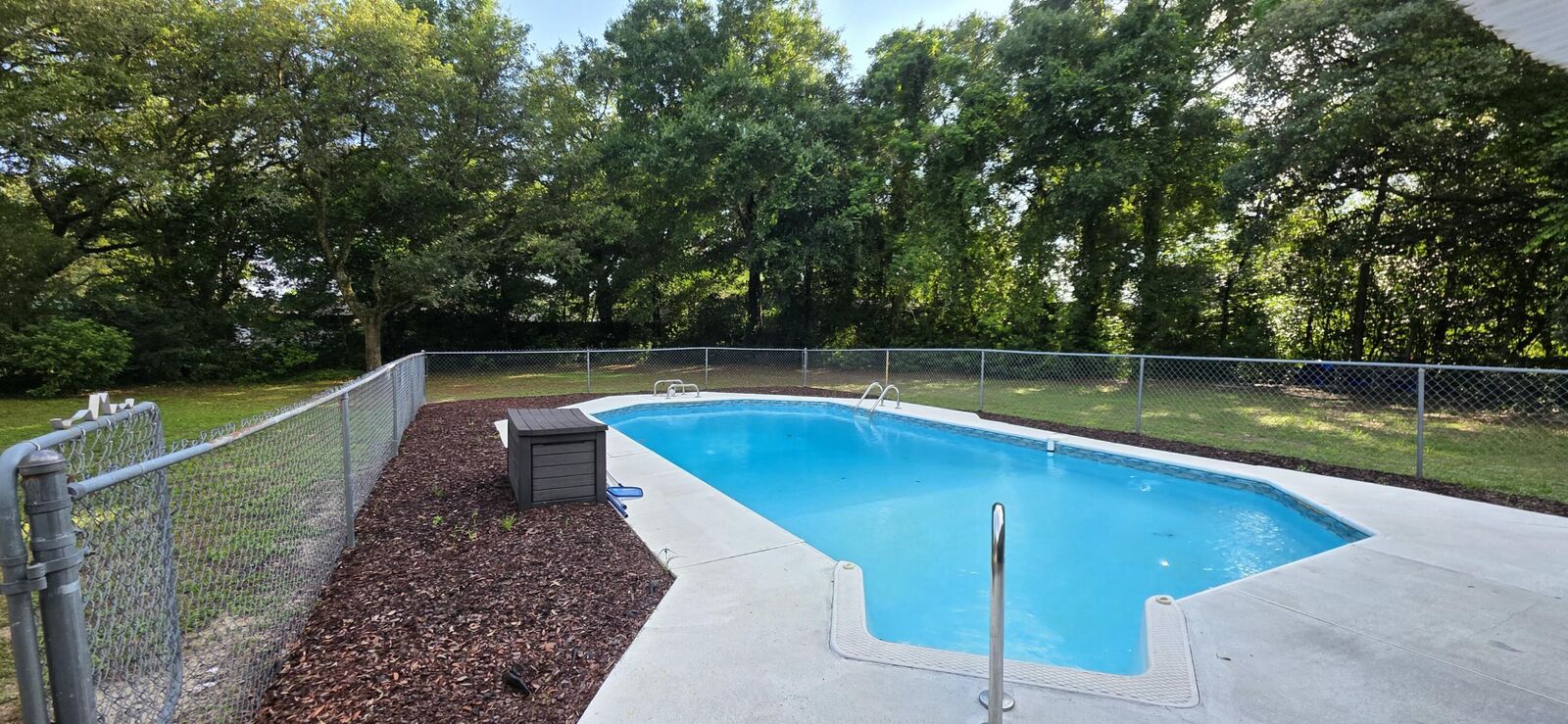 Property Photo:  4 Spencer Court  FL 32547 