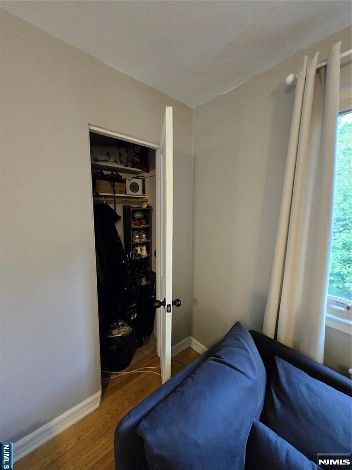 Property Photo:  125 E Clinton Avenue 3B  NJ 07621 