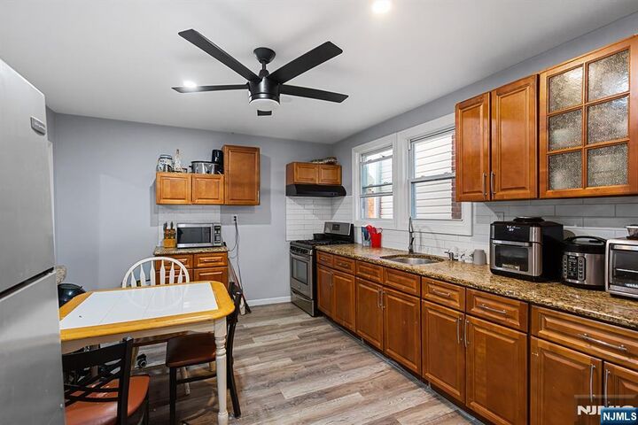 Property Photo:  140 Nagle Street  NJ 07501 