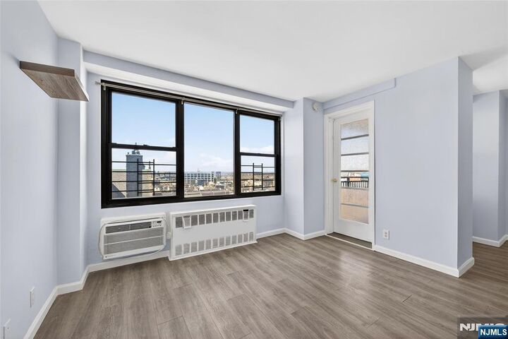 Property Photo:  10 Huron Avenue 8J  NJ 07306 