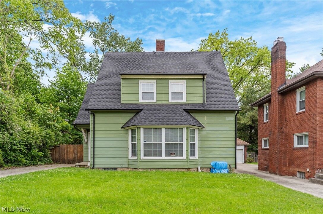 Property Photo:  272 Outlook Avenue  OH 44504 