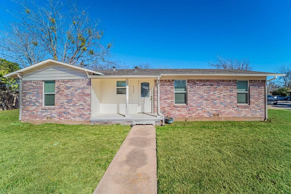 Photo de la propriété:  900 Elizabeth Boulevard  TX 76048 