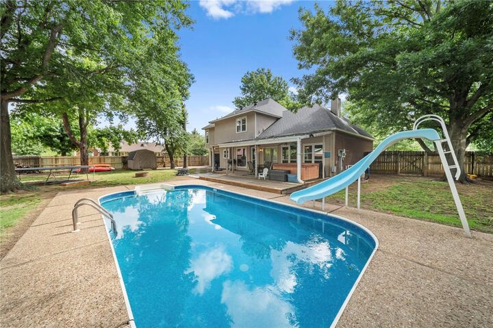 Property Photo:  1112 Flamingo Road  AR 72756 