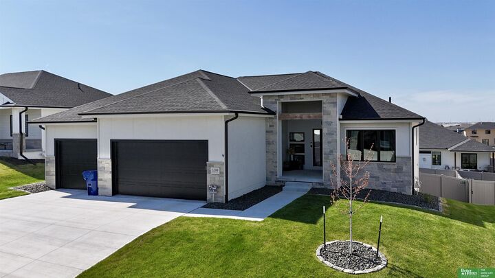 Property Photo: 12368 Windsor Drive NE 68046