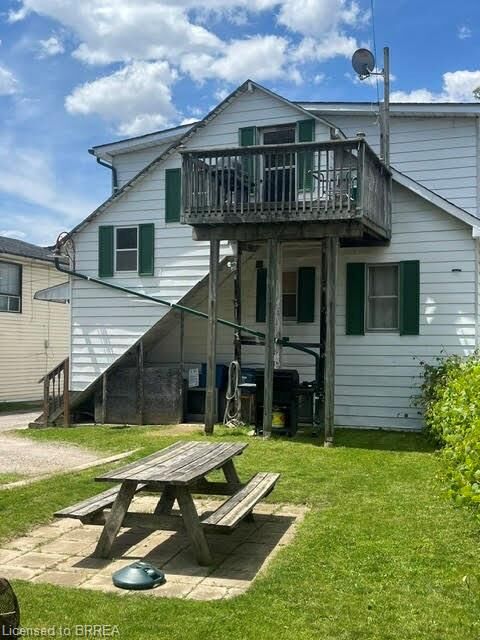 Property Photo: 83 Stanley Street ON N3S 6M5