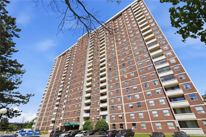 Property Photo:  205 Hilda Avenue 507  ON M2M 4B1 
