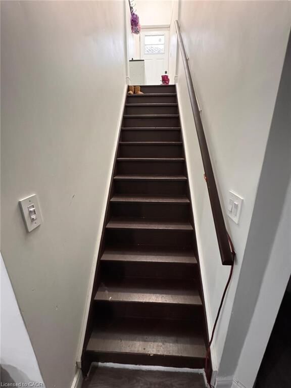 Property Photo:  1377 Coronation Drive  ON N6G 0B4 
