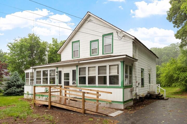 Property Photo:  8 Benjamin Rd  MA 01464 