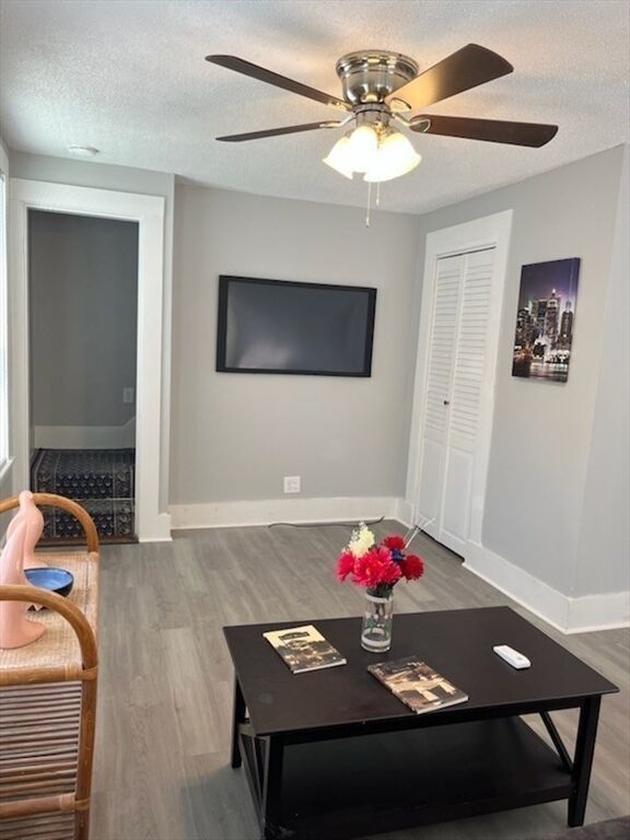 Property Photo: 10 Crump St MA 01749