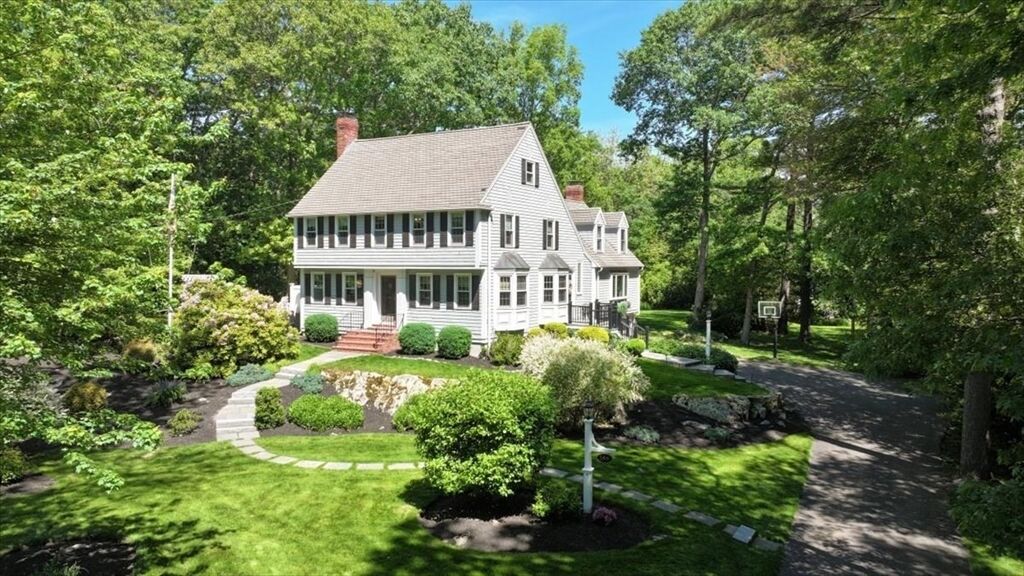 Property Photo:  188 Forest Ave  MA 02025 